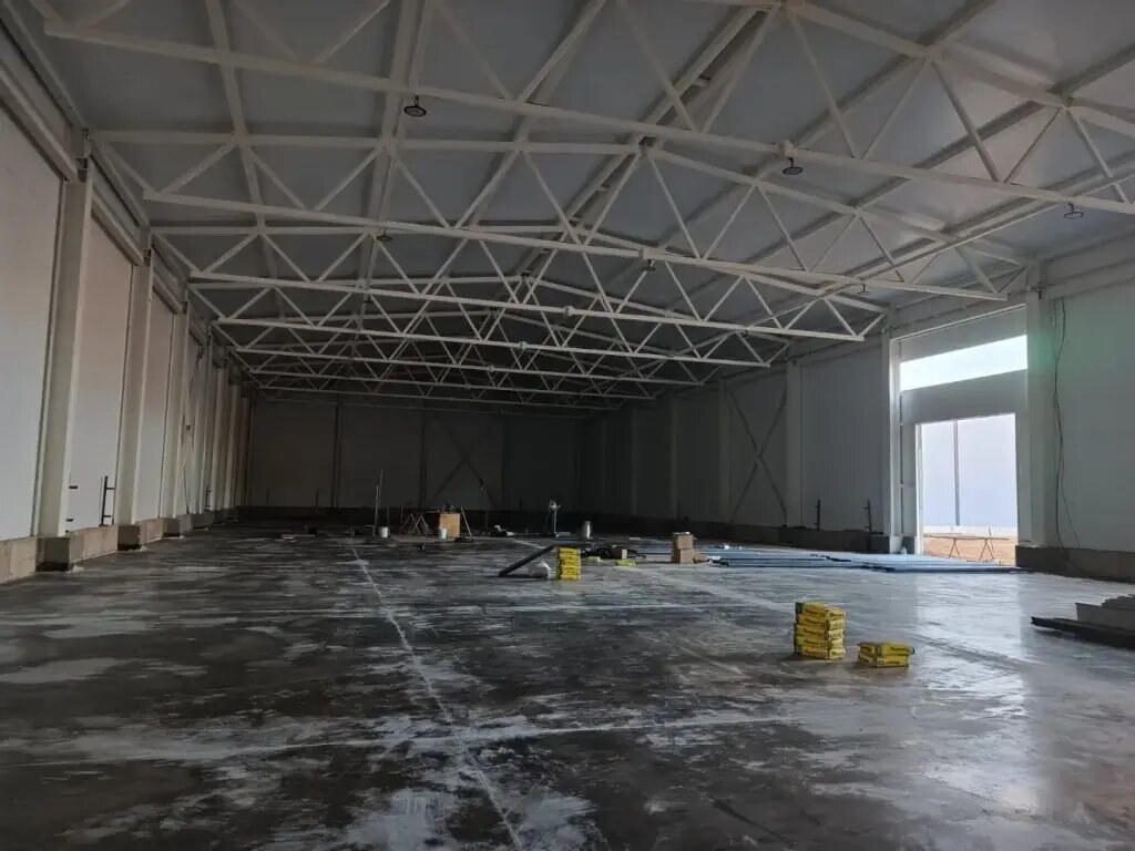 Производственное помещение 1 600 м², аренда, Пушкинский р-н — фотография 1