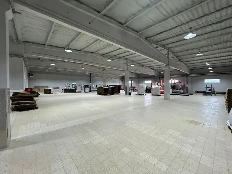 Производственное помещение 1 500 м², продажа, г. Можайск, Московская обл. — фотография 1
