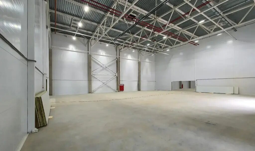Отдельное здание 1 300 м², аренда, Ленинский р-н — фотография 1