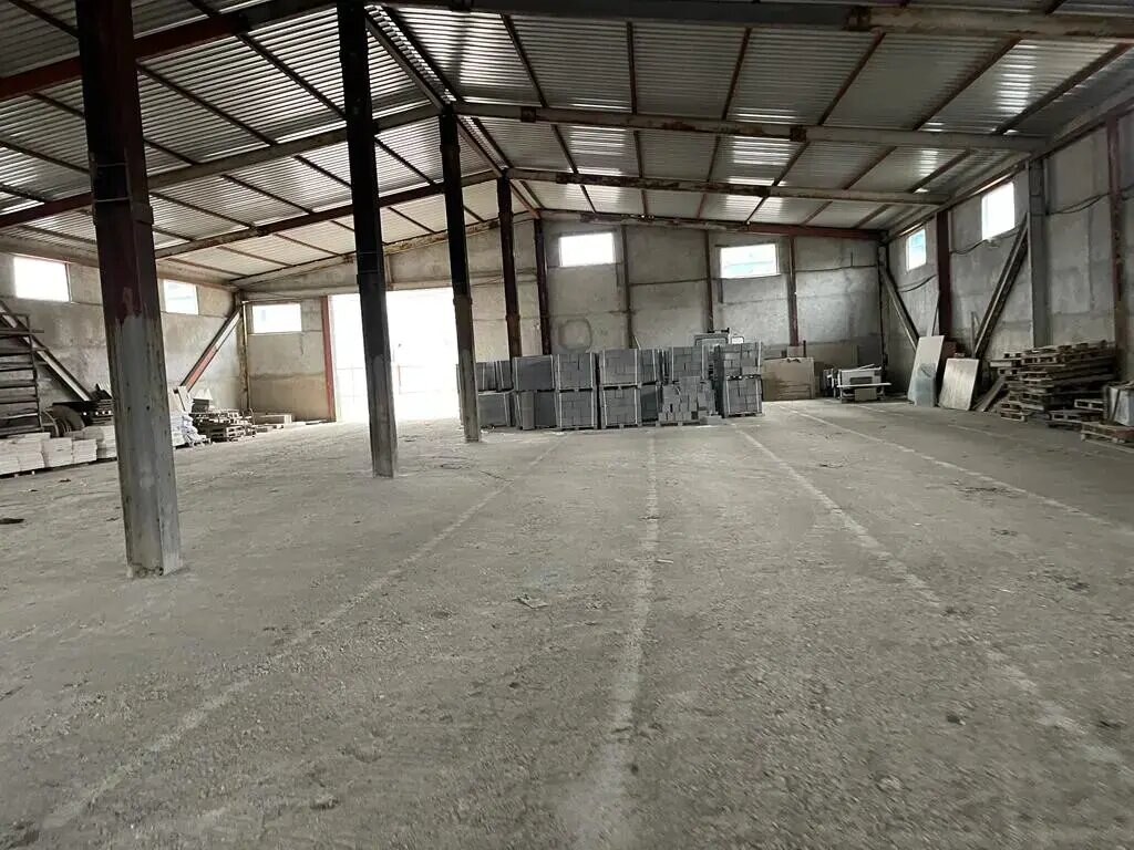 Отдельное здание 6 120 м², аренда, д. Черная Грязь, Бабынинский р-н — фотография 1