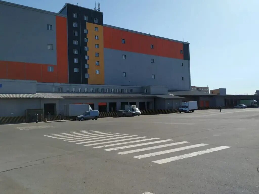 Склад 2 000 м², аренда, Москва г. — фотография 1