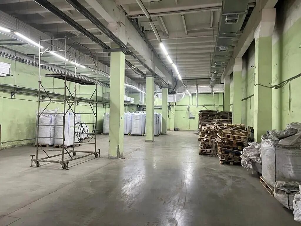 Производственное помещение 2 200 м², аренда, г. Клин, Московская обл. — фотография 1