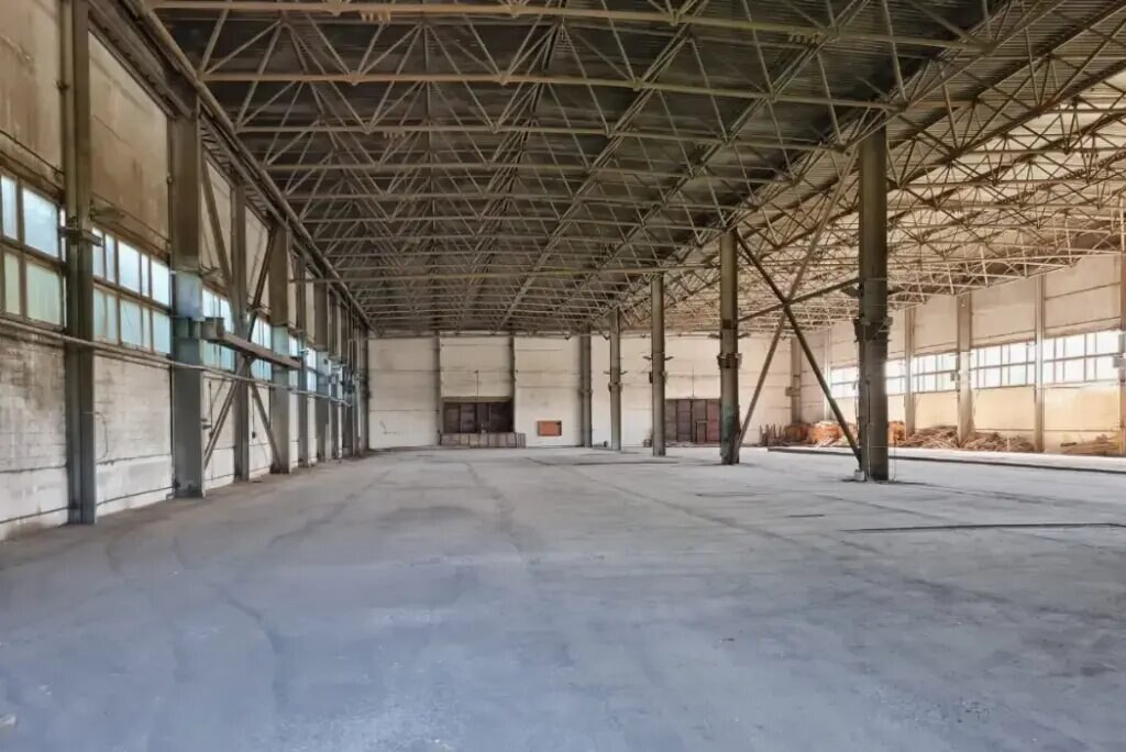 Производственное помещение 6 770 м², продажа, г. Волоколамск, Московская обл. — фотография 1