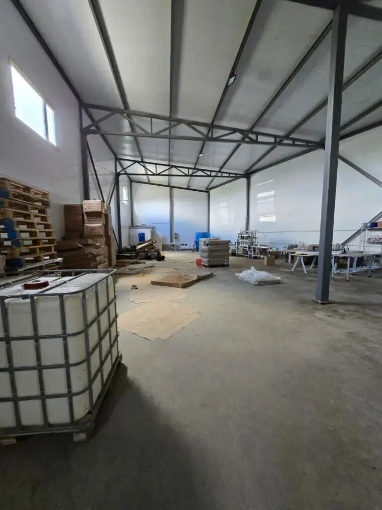 Склад 460 м², аренда, пгт. Молоково, Ленинский р-н — фотография 1