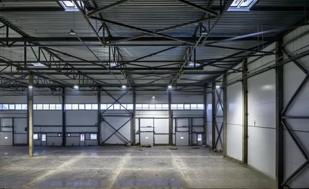 Производственное помещение 5 920 м², аренда, г. Подольск, Московская обл. — фотография 1