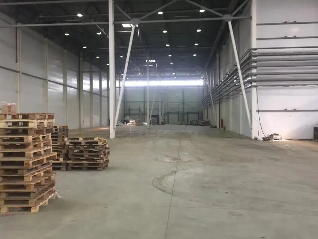 Склад 2 800 м², аренда, г. Химки, Молжаниновский р-н — фотография 1