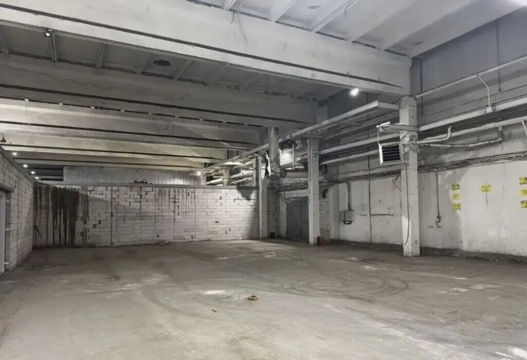 Производственное помещение 1 000 м², аренда, пгт. Владимир, Солнцево р-н — фотография 1