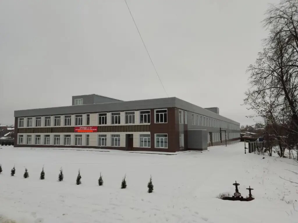 Отдельное здание 2 300 м², аренда, г. Клин, Московская обл. — фотография 1