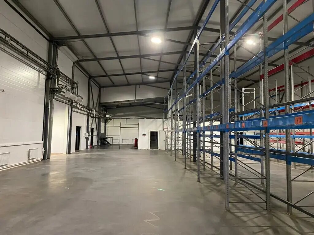 Отдельное здание 2 000 м², аренда, д. Одинцово, Судогодский р-н — фотография 1