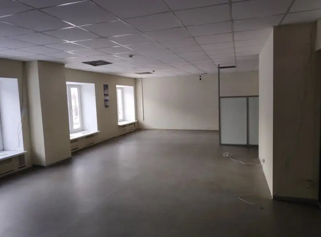 Отдельное здание 1 200 м², аренда, г. Гусь-Хрустальный, Пушкинский г. — фотография 1