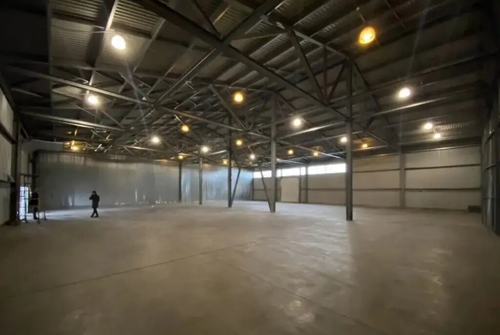 Склад 900 м², аренда, Бирюлёво Западное р-н — фотография 1