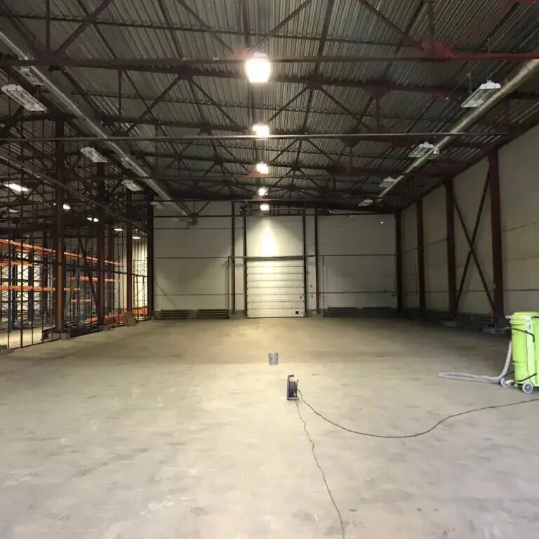 Отдельное здание 1 700 м², аренда, Москва г. — фотография 1