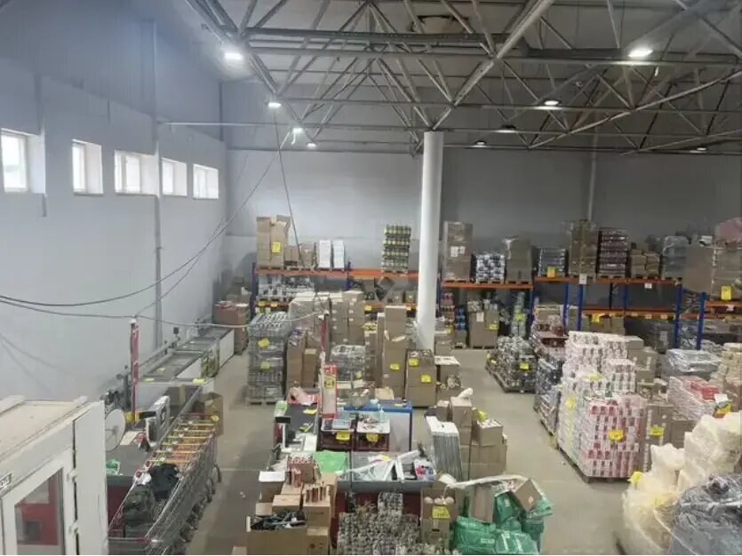 Производственное помещение 990 м², аренда, Десеновское р-н — фотография 1