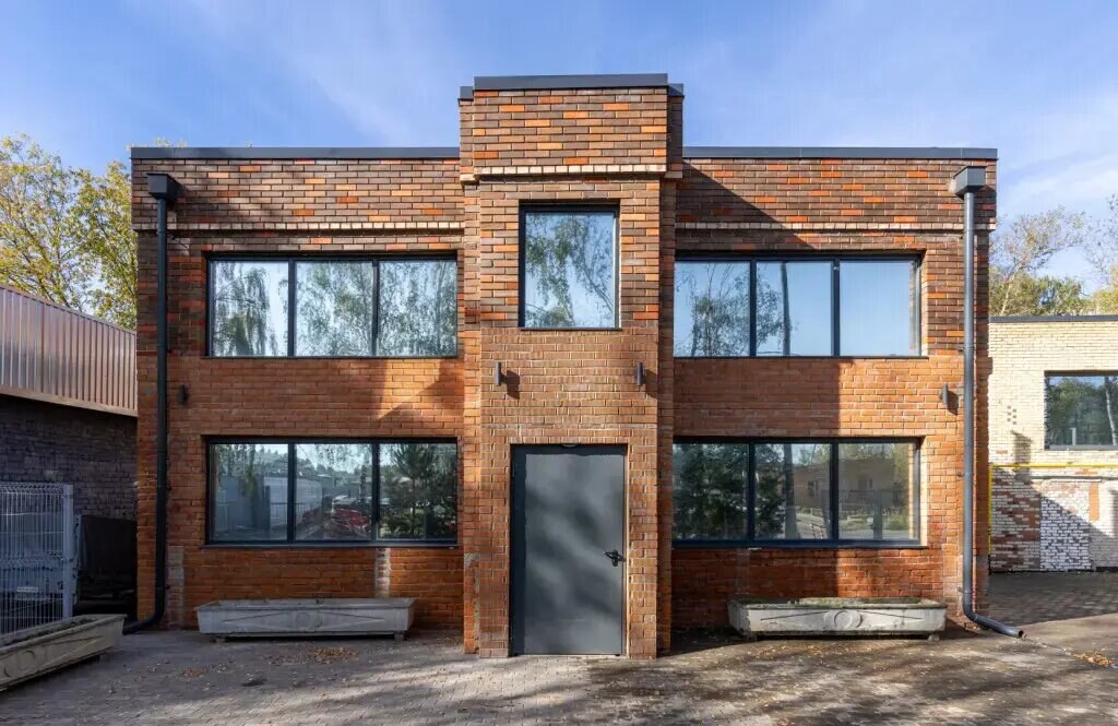 Производственное помещение 1 050,1 м², продажа, г. Красногорск, Московская обл. — фотография 1
