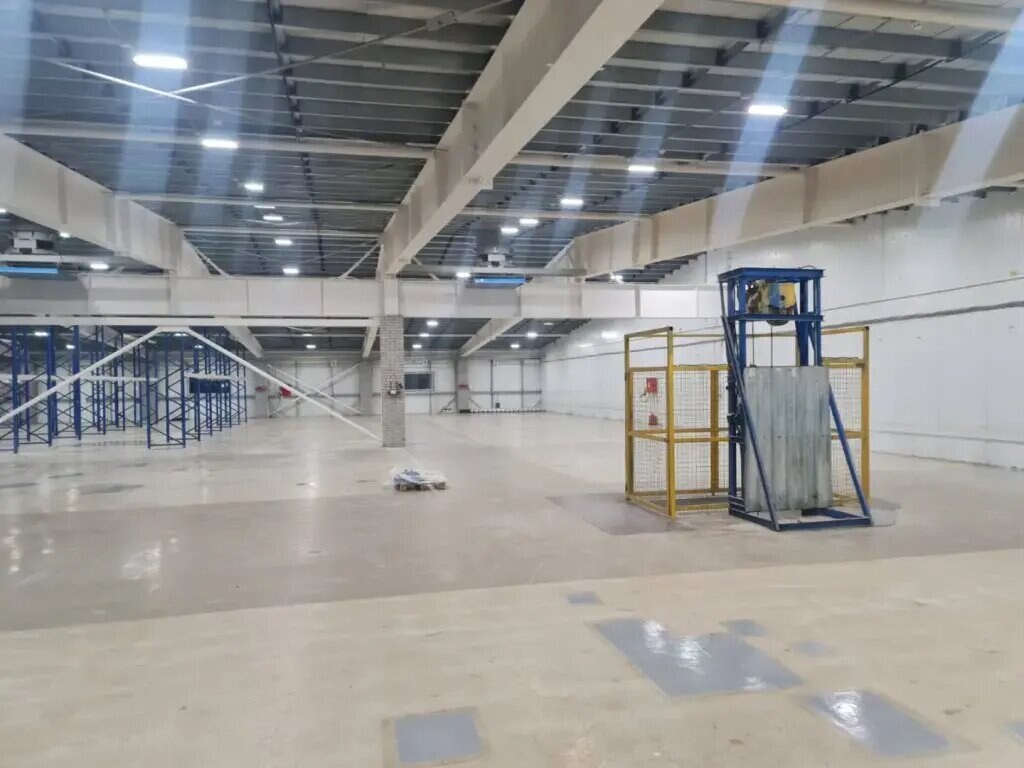 Склад 1 525 м², аренда, д. Зезевитово, Московский р-н — фотография 1