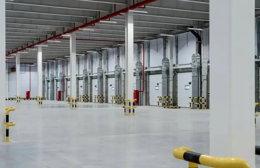 Склад 53 000 м², аренда, г. Дмитров, Московская обл. — фотография 1