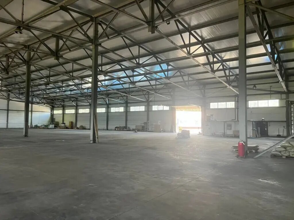 Склад 2 000 м², аренда, Ленинский р-н — фотография 1